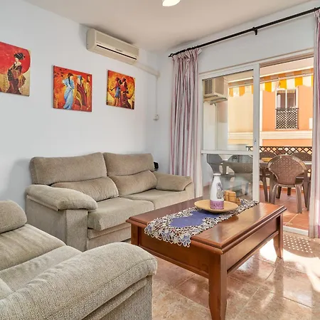 Cozy 3 Bedroom * Torrox