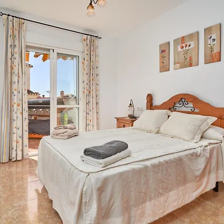 Apartment Cozy 3 Bedroom