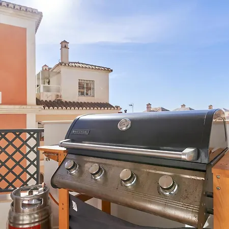 Cozy 3 Bedroom * Torrox